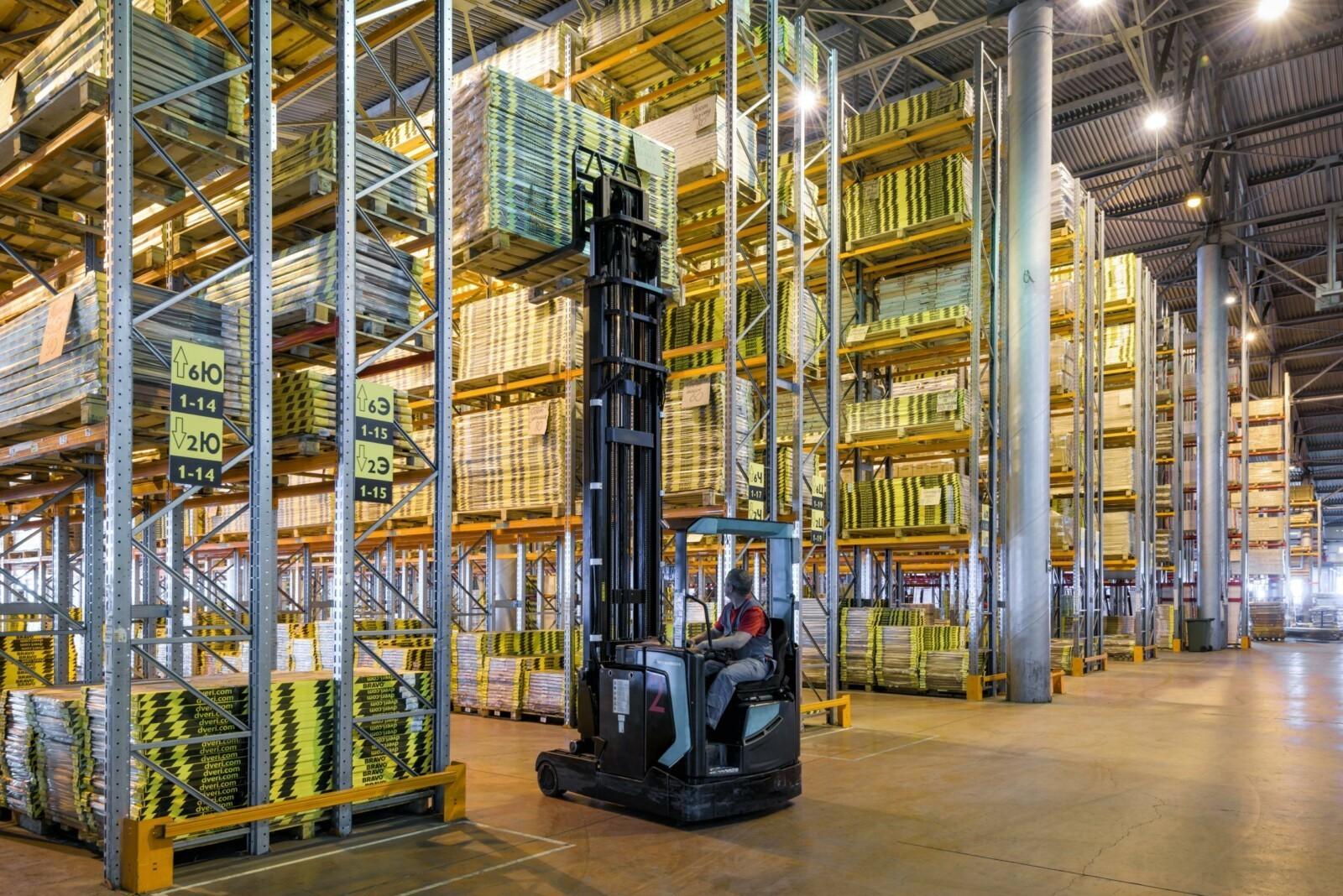 warehouse IT breakdown cost